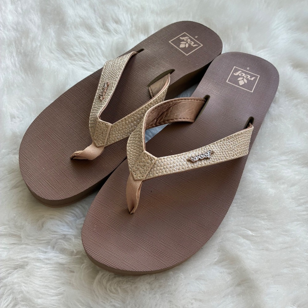 REEF Mia Sassy Metallic Gold Brown Tan Flip Flop Sandals Womens Size 9